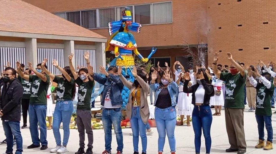 Chalchiuhtlicue diosa de ríos y lagos Actualmente se ubica en la entrada del CENTLI 01